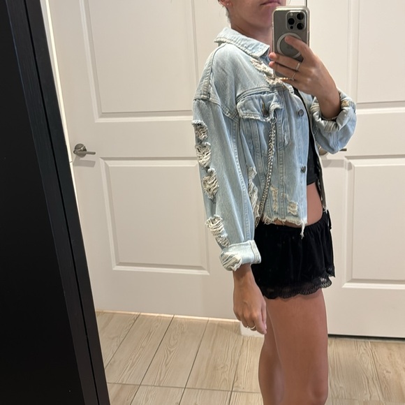 Carmar Zeus Chain Detail Backless Distressed Denim Jacket - LF - Picture 7 of 9